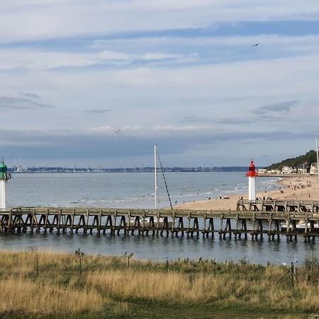 Le Cocooning-Studio Deauville Marina Avec Terrasse Vue Mer Et Plage Экстерьер фото