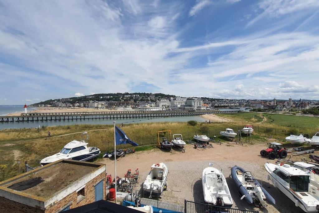 Le Cocooning-Studio Deauville Marina Avec Terrasse Vue Mer Et Plage Экстерьер фото